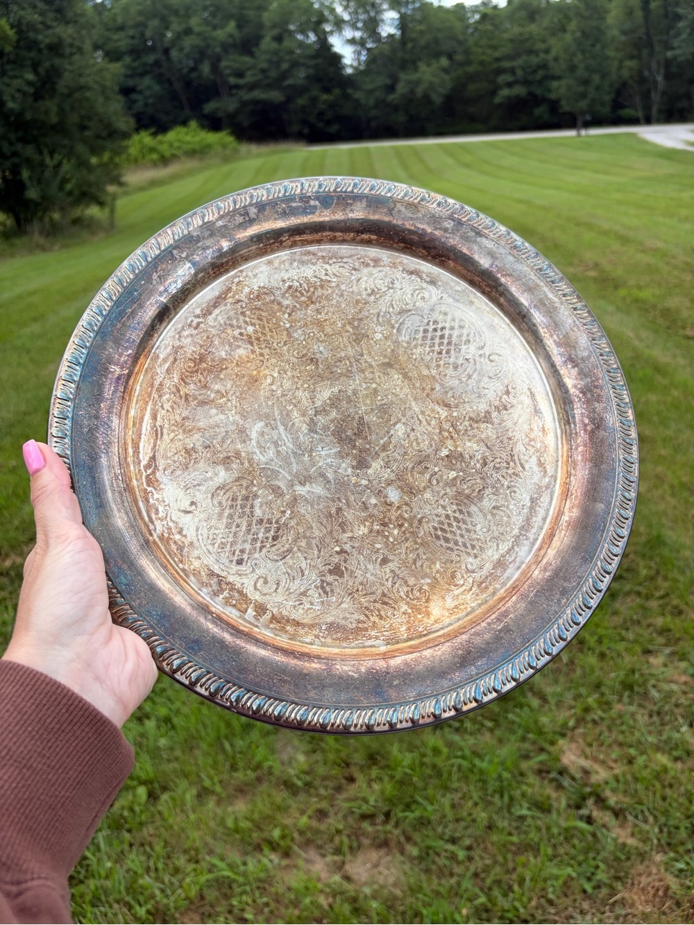 Leonard Silverplate Silver Leonard silverplate tray with decorative etchings 12”